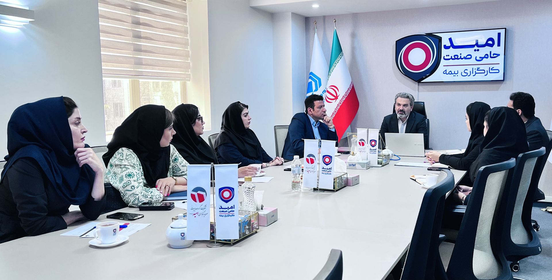 برگزاری نشست تخصصی بررسی فرآیند ارزیابی خسارتهای درمان در کارگزاری بیمه امید حامی صنعت