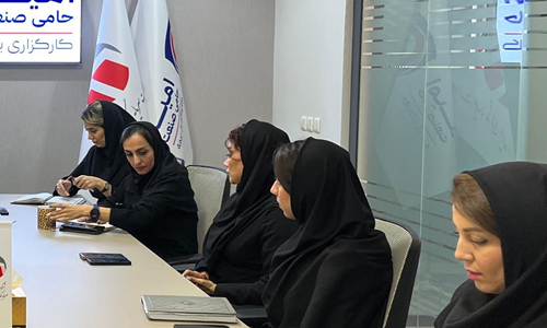 جلسه_کارکنان_مدیرعامل_کارگزاری_بیمه_امید_حامی_صنعت